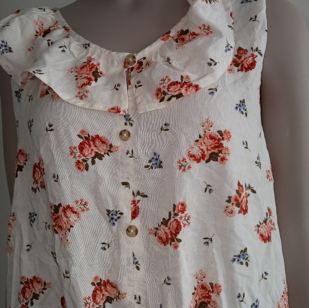 New floral print front tie blouse - Picture 5 of 6